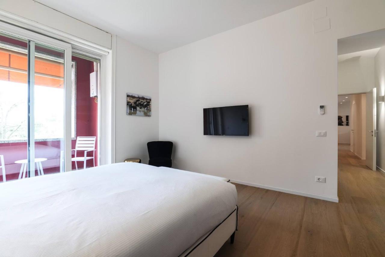 Contempora Apartments - Turati 3 - 2 Bedrooms Apartment Μιλάνο Εξωτερικό φωτογραφία